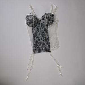 Secret Love White Underwired Bustier With Black Details, Lace, And Garter Clips